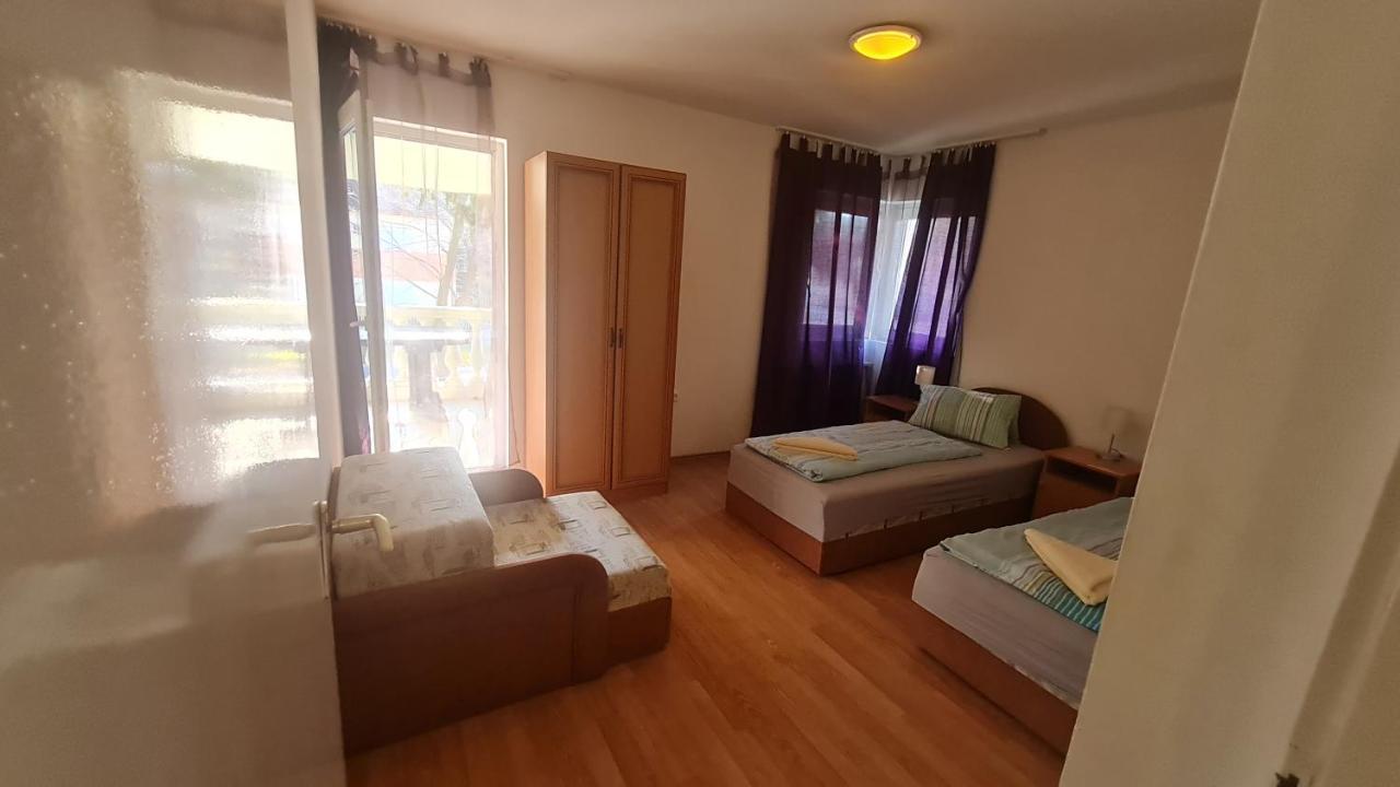 Apartament Yellow Sun 2 Apartman Siófok Zewnętrze zdjęcie