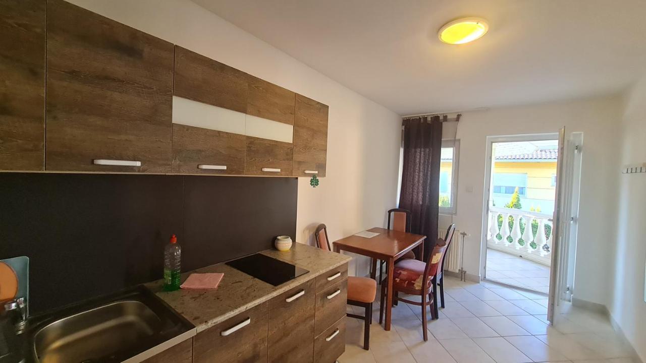 Apartament Yellow Sun 2 Apartman Siófok Zewnętrze zdjęcie
