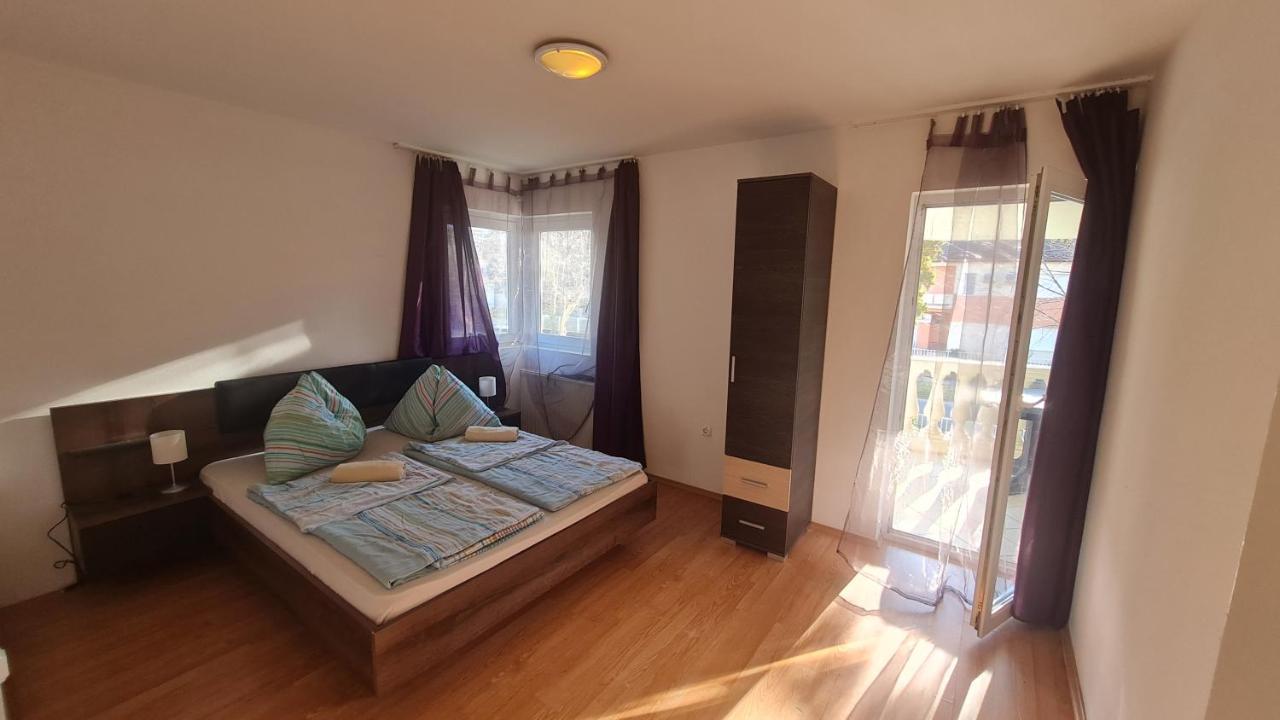Apartament Yellow Sun 2 Apartman Siófok Zewnętrze zdjęcie