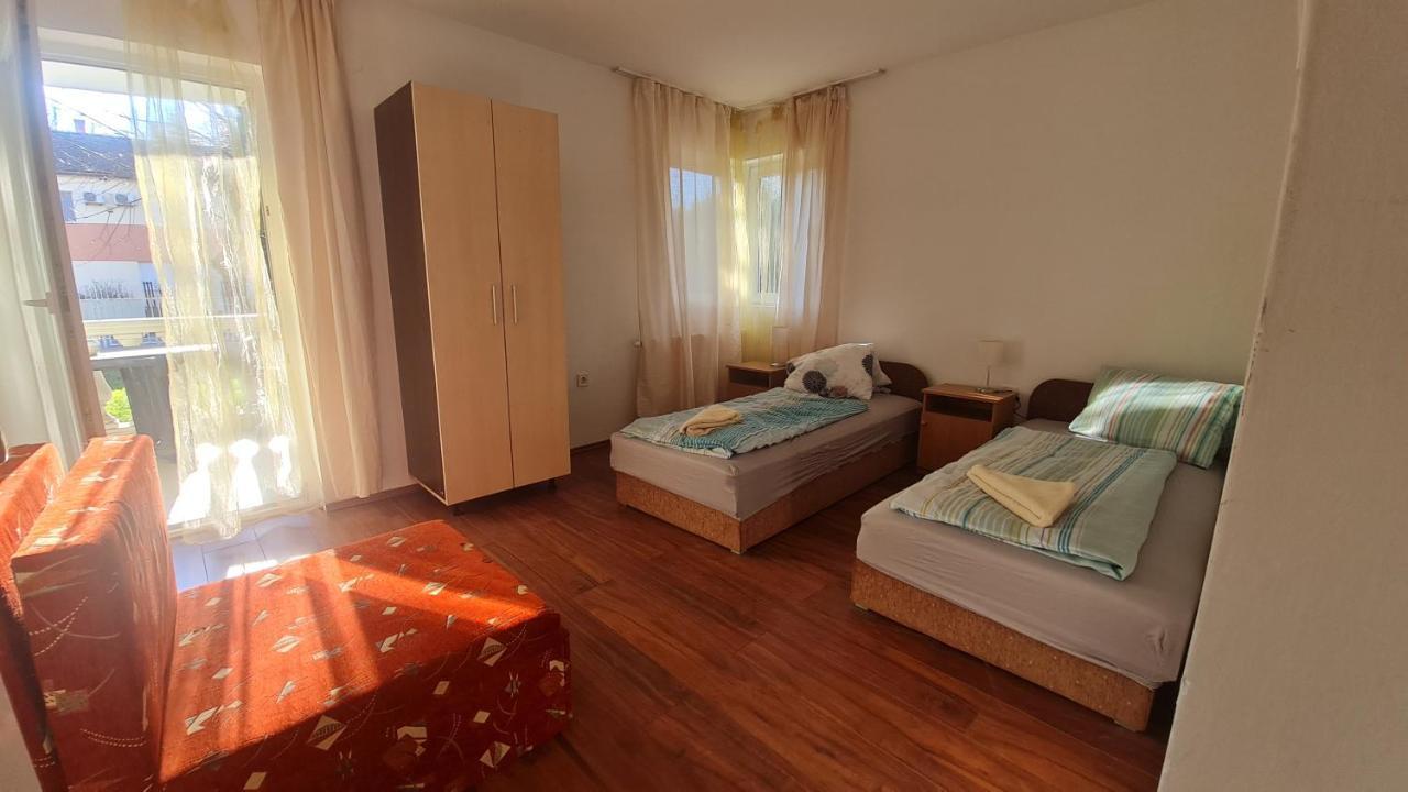 Apartament Yellow Sun 2 Apartman Siófok Zewnętrze zdjęcie